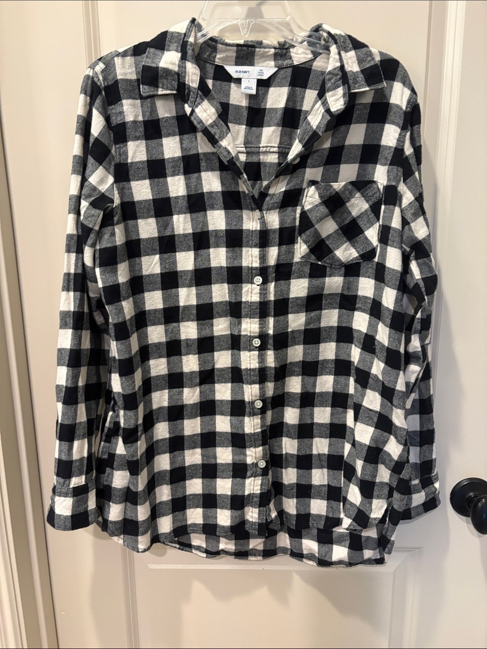 Old Navy Black and White Buffalo Plaid Flannel Button-Front Shirt
